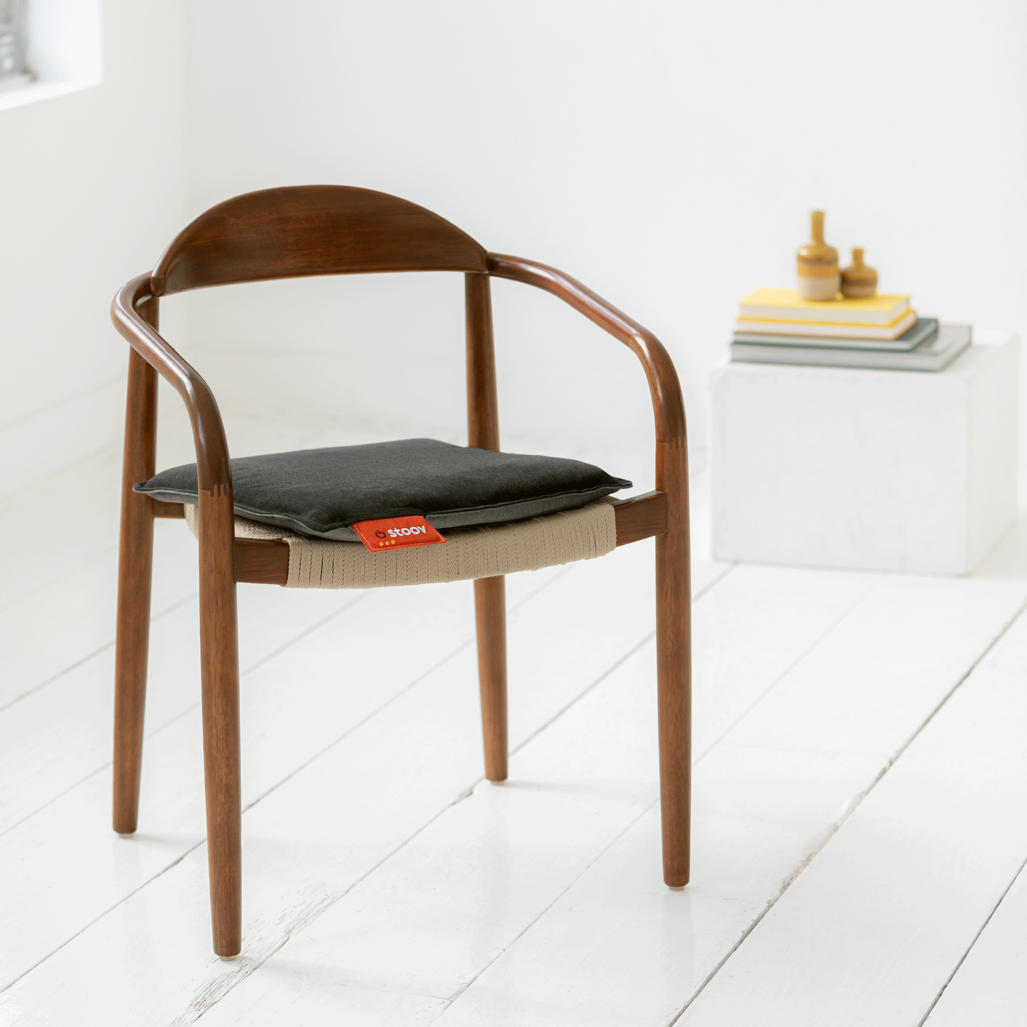 Secondary hover image